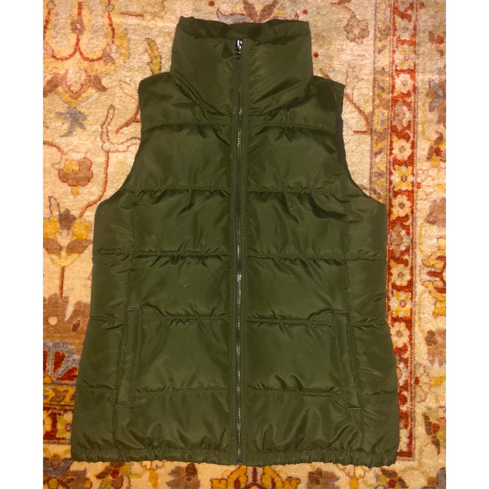 Old navy women’s down vest